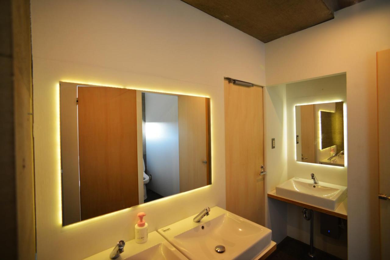 Artnshelter Hostel Tokyo Exterior photo